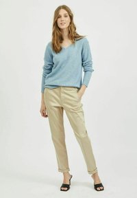 VILA VIRIL V-NECK L/S - Stickad tröja - captains blue