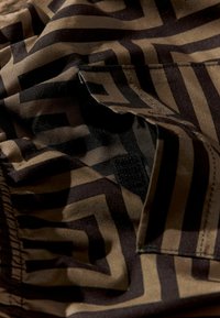 Next REGULAR FIT - Fürdőnadrág - black gold
