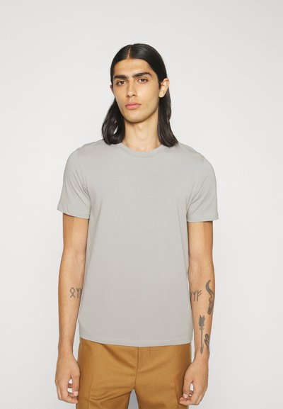 Filippa K TEE - Βασικό μπλουζάκι - feather grey