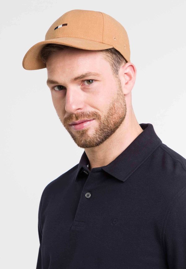 EMBROIDERY FLAG SUNSHADE - Cap - camel