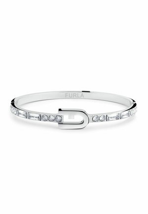 Bracelet en argent avec un design épuré, décoré de pierres précieuses claires et rectangulaires, et un fermoir distinctif en forme de logo.