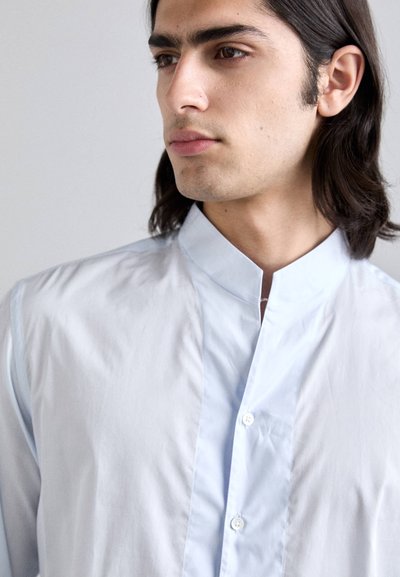 Emporio Armani SHIRT - Camicia - hellblau