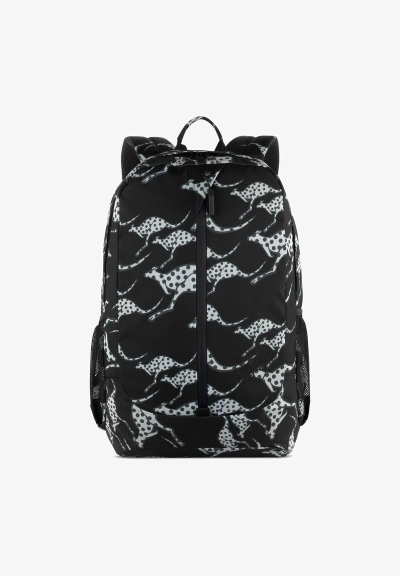 Zaino nero con silhouette di canguri grigi caratterizzato da pois, spallacci imbottiti e tasche laterali in rete.