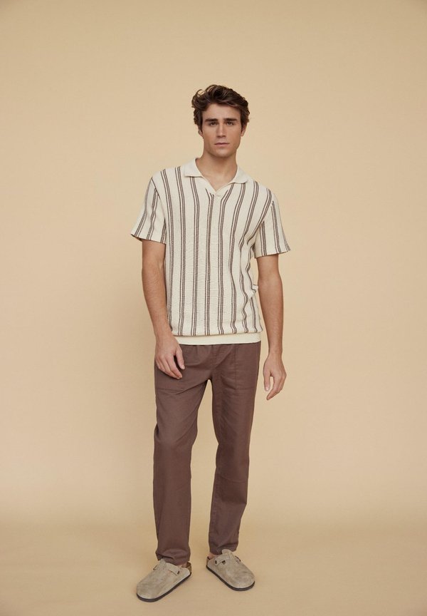 BHAMOS - Polo shirt - bleached sand2