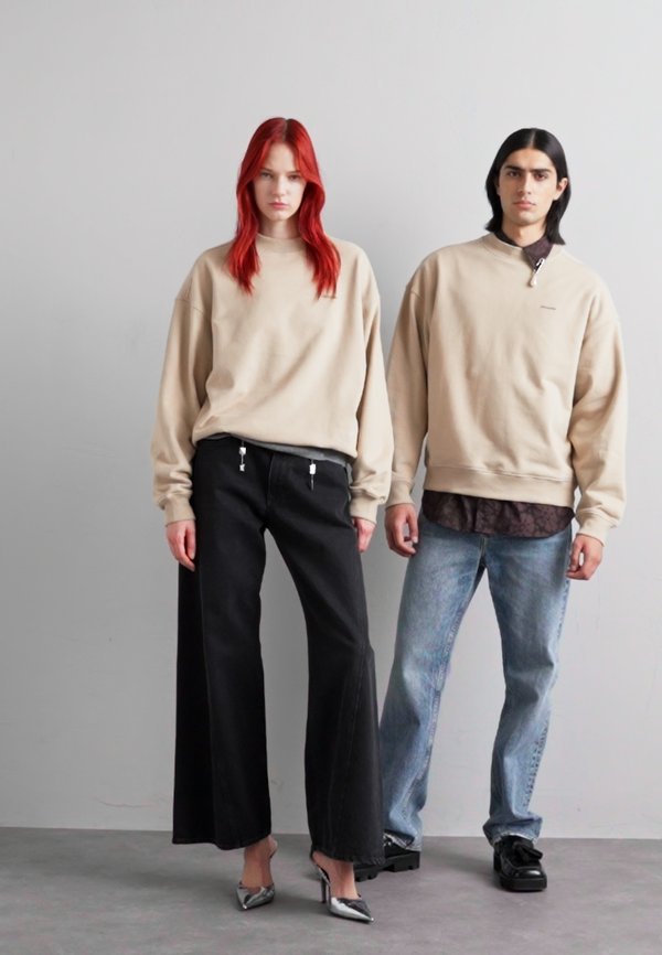 RELAXED CREW UNISEX - Sweatshirt - sand3