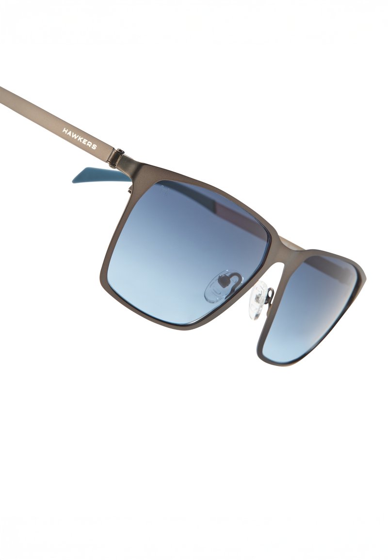 Occhiali Hawkers Trail con lenti polarizzate