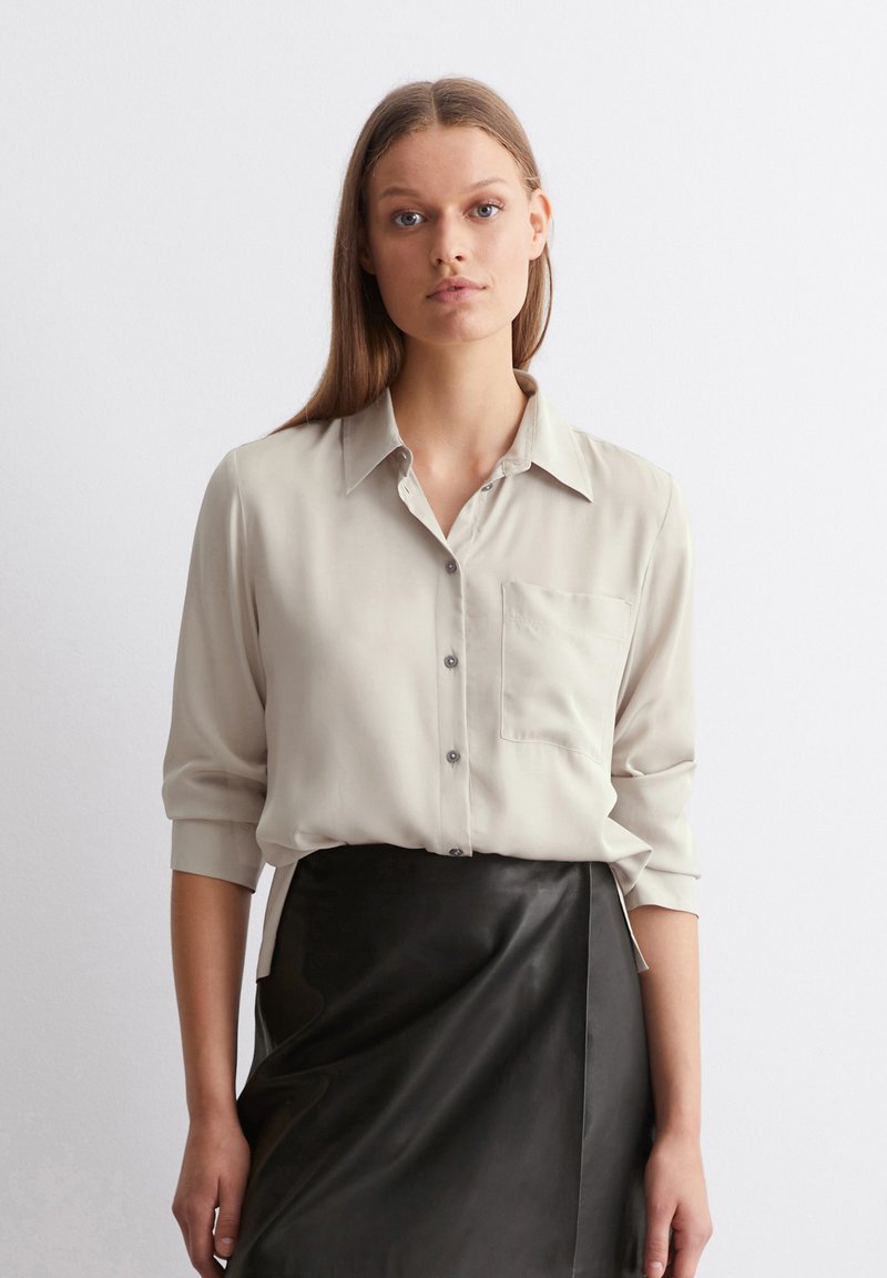 Marc O'Polo REGULAR AUS FLIESSENDEM  - Button-down blouse - misty grey
