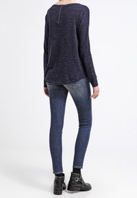 Even&Odd Sweter