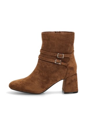 Botines camperos - camel