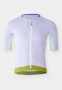 Maillot de cyclisme violet clair à manches courtes, en tissu maillé texturé, avec fermeture éclair intégrale, et ourlet inférieur vert arborant le logo de la marque en noir.