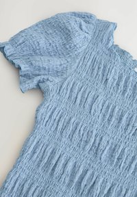 Next SHIRRED PUFF SLEEVE MINI  - Dienas kleita - pastel blue