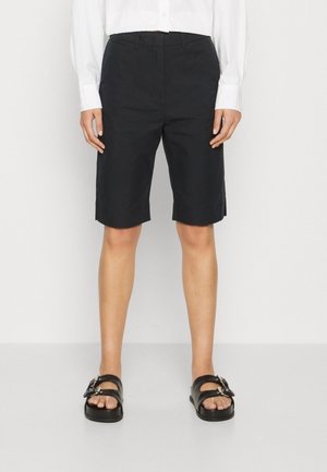 Short - black