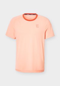 Unselected, atomic pink/picante red