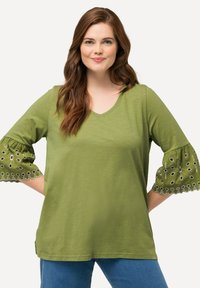 Ulla Popken EMBROIDERED TULIP SLEEVE TEE - Maglietta a manica lunga