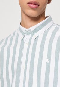 Carhartt WIP DILLION  - Ing - chervil/white