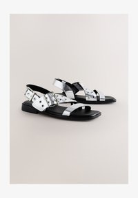 Sélectionné, silver