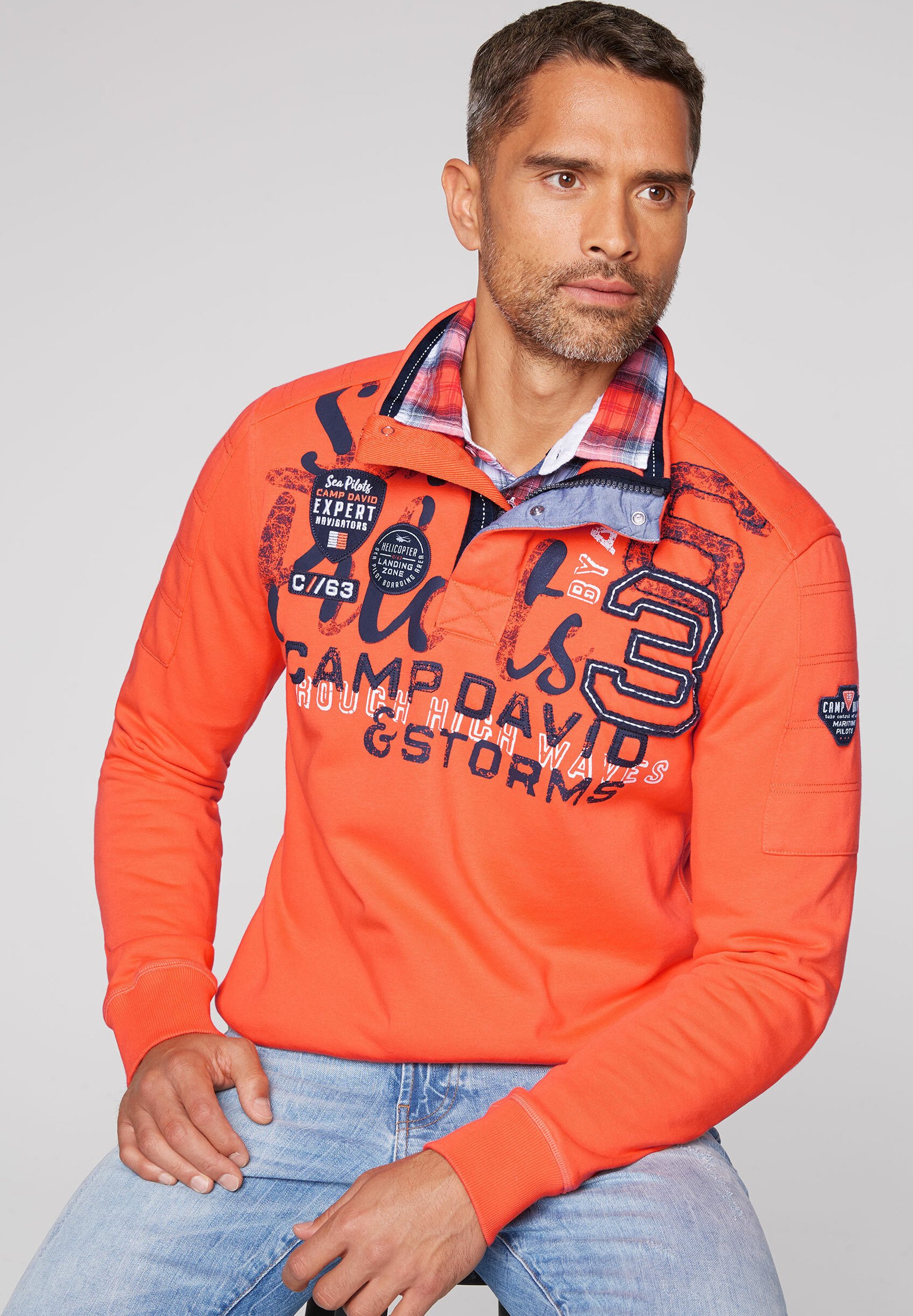 camp david hoodie orange