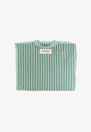 Sac en tissu plié à rayures verticales vertes et blanches avec poignées courtes et étiquette "rivedroite Paris" à l'avant.