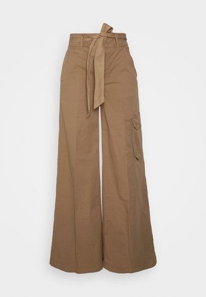 Veronica Beard BELISA PANT - Pantalones cargo - beige