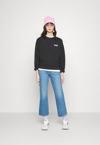 Levi's® RIBCAGE CROP BOOT - Calças de ganga bootcut - jazz icon