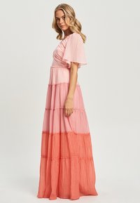 CHANCERY VALENCI  - Maksi garuma kleita - pink ombre