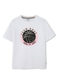White cotton t-shirt featuring a circular black graphic with "TEAM BOSS," palm trees, and a soccer ball, accented by pink details and the number "77."