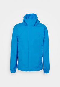 Giacca impermeabile blu con colletto alto, polsini elasticizzati e zip frontale. Presenta un logo sul petto e due tasche laterali.