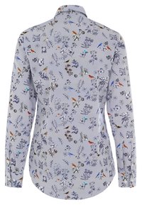 Koszula z długim rękawem w jasnobłękitnym kolorze, z kwiatowym i ptasim wzorem. Posiada klasyczny kołnierzyk i mankiety zapinane na guziki, wykonana z gładkiego materiału.