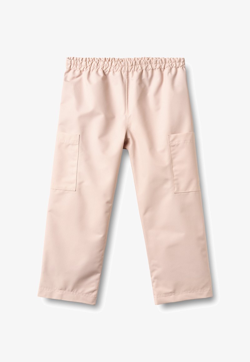 Pantalon rose pâle en tissu lisse, avec une taille élastique et deux poches latérales. Coupe droite sans motifs apparents.