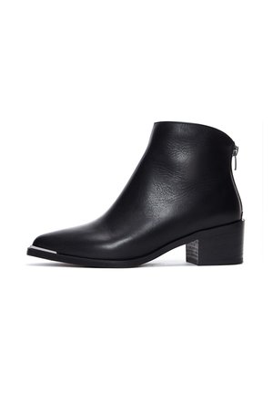 Lage laarzen - black