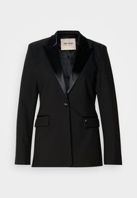 Černý blazer se saténovým klopovým límcem, na jedno knoflíkové zapínání, se dvěma kapsami s klopou, štíhlý střih a hladká textura, vyrobený z odolné látky.