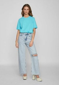 VILA BOXY  - T-shirt basic - capri