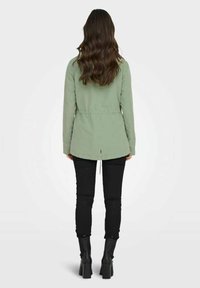 ONLY FRÜHLINGS - Parka - hedge green