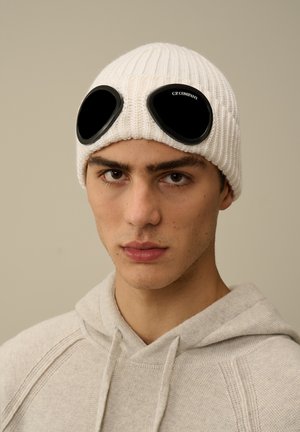 C.P. Company ZOCCOTTO GOGGLE - Mütze - avorio