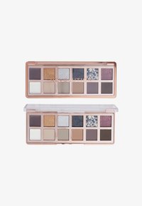 To-etas øyenskyggepalett med 12 nyanser i varierende finish. Inkluderer matte, shimmer og glitter i nøytrale og dristige farger, innkapslet i rosegull emballasje.