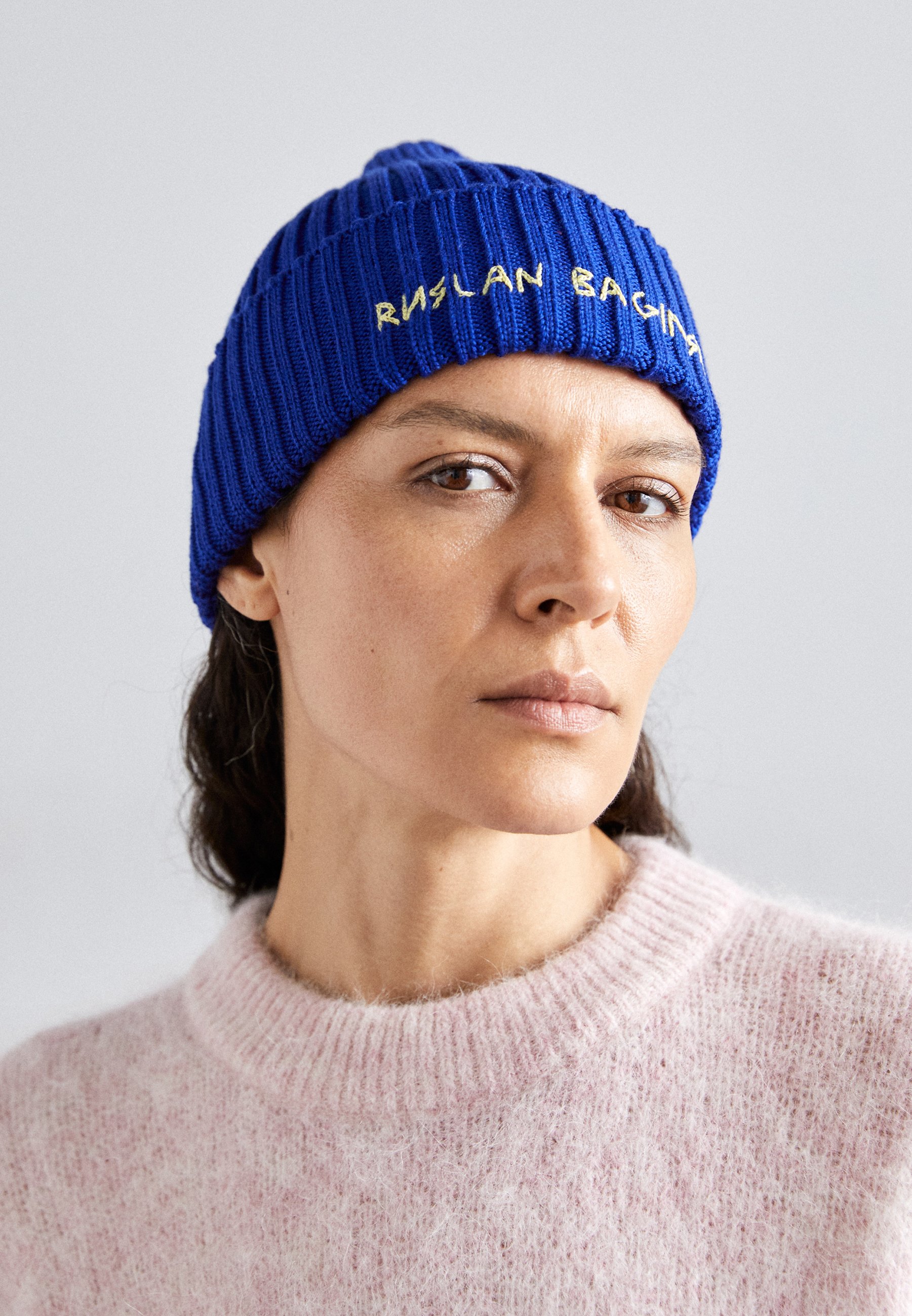 RUSLAN BAGINSKIY HAND EMBROIDERED BEANIE - Beanie - blue  display picture 1