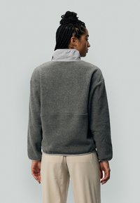 Patagonia SYNCH MARSUPIAL - Vesta od flisa - herring grey