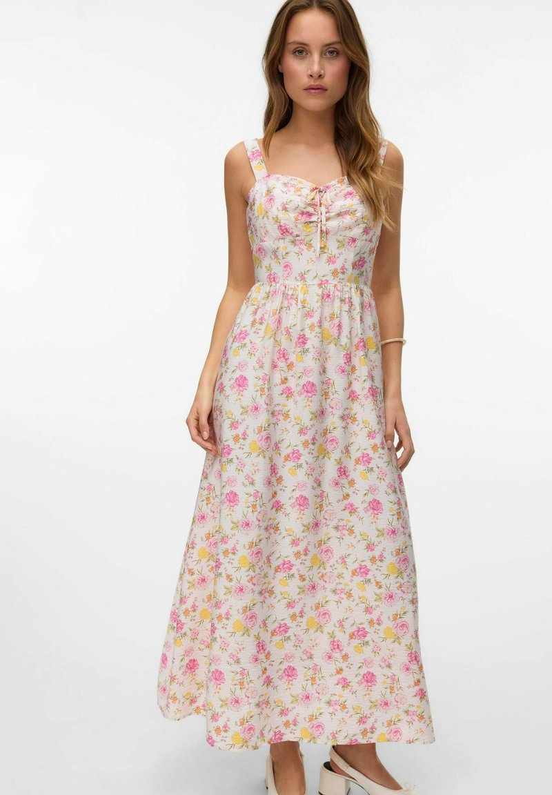 Vero Moda VMJASMINE LANGES - Maxiklänning - snow white