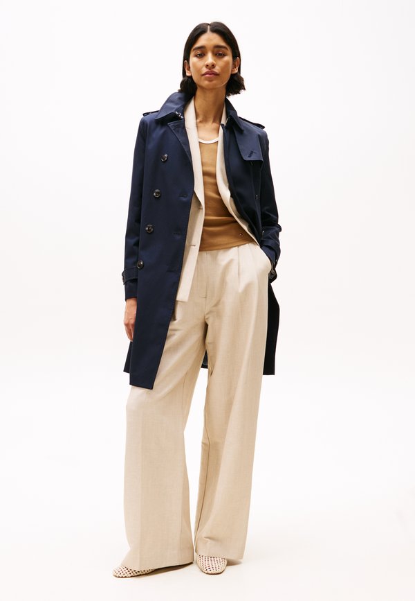 SLIM FIT - Trenchcoat - desert sky