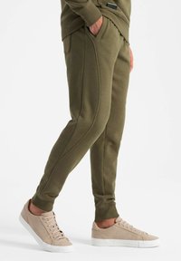Ombre SET - Trainingspak - dark olive