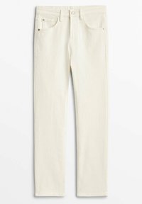 Jean en denim couleur crème avec une coupe droite, cinq poches et des accents en métal sur les poches et la taille.