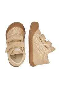 Bé žové boty pro batolata s texturovaným syntetickým svrškem, dvojitými suchými zipy, kulatou špičkou a gumovou podrážkou; vzorovaný povrch s jemným leskem.