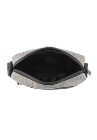 Szary materiałowy worek z czarnym zamkiem, wnętrze wyłożone czarnym materiałem, o prostokątnym kształcie i gładkiej, płaskiej teksturze.