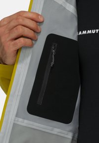Mammut TAISS HOODED - Giacca hard shell - aura black