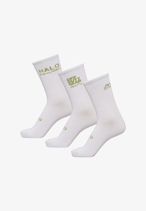 Chaussettes en coton blanc à hauteur de cheville avec texte vert. Comprend des bords côtelés et des détails de logo : "HALO FACE ALL FRONTS" et "OFF DUTY GEAR."