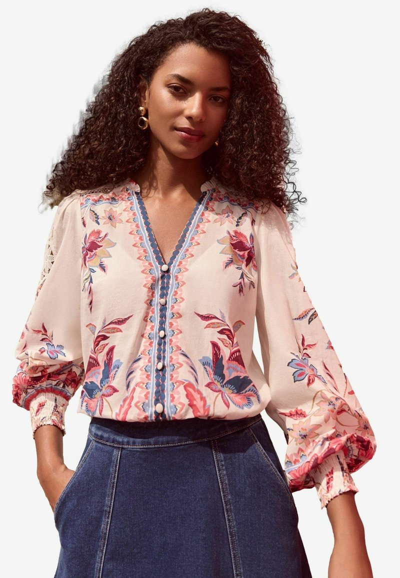Love & Roses PETITE FIT - DETAIL NOTCH NECK LONG SLEEVE  - Pogājama blūze - pink floral