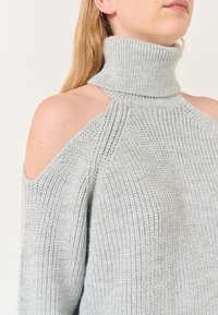 Jimmy Key - Sweter