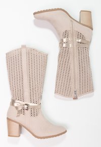 Marco Tozzi Botas - taupe