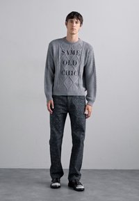 MOSCHINO MAGLIA - Strickpullover - grigio