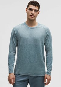 Odabrano, polo pastel steel blue